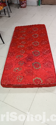 Single mattreess 6 month use new ache
